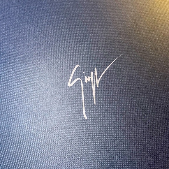 Giuseppe Heels - Picture 11 of 11